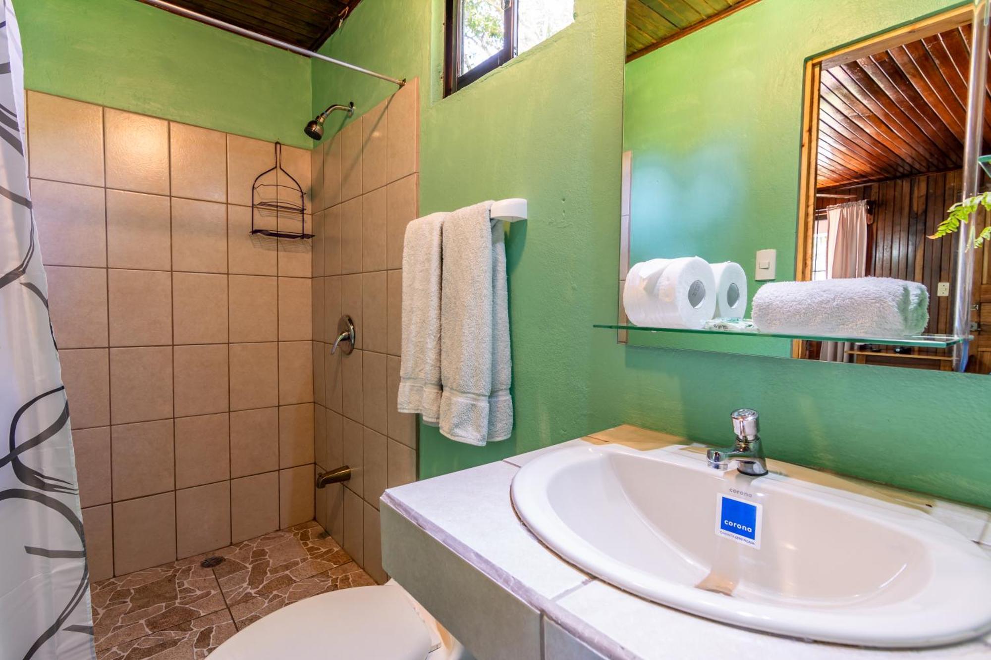 Cabinas Arrecife Cahuita Luaran gambar