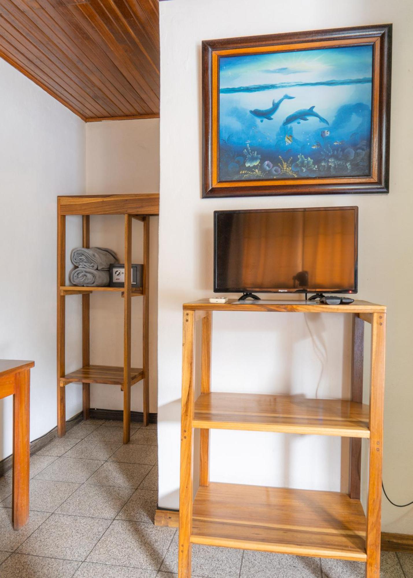 Cabinas Arrecife Cahuita Luaran gambar