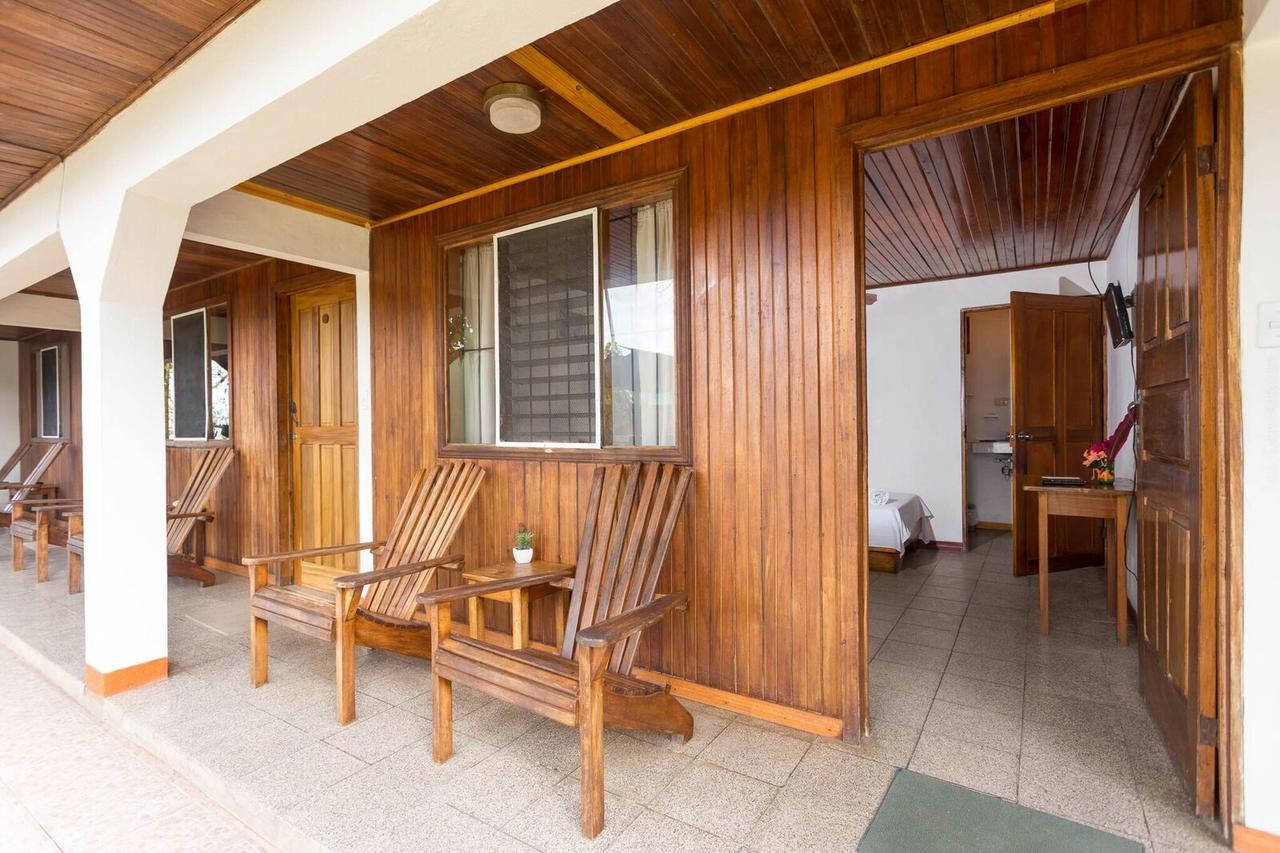 Cabinas Arrecife Cahuita Luaran gambar